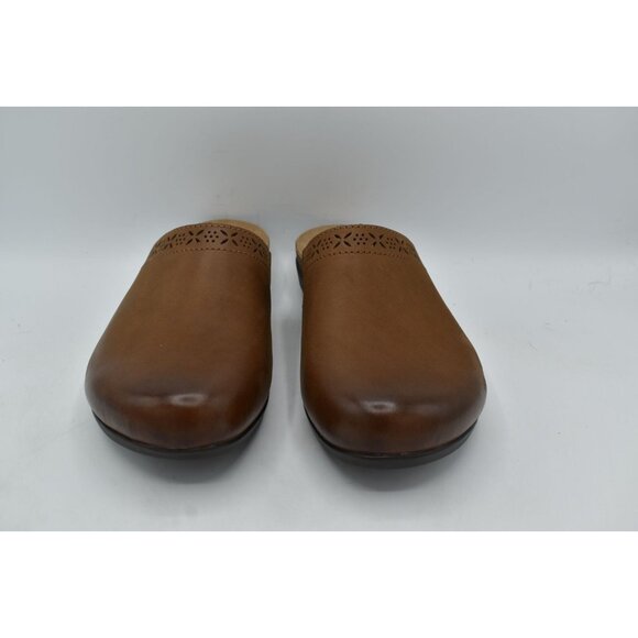 Dansko Womens Size EU 39 US 8.5-9 Robbie Burnished Nubuck Tan Slip On Clogs - Picture 2 of 12